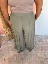 Load image into Gallery viewer, Summer Vacay Vibe Pants