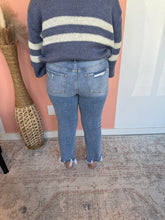 Load image into Gallery viewer, Talk Of The Town Jeans