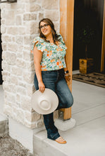 Load image into Gallery viewer, Brunch With Besties Floral Top