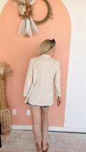 Load image into Gallery viewer, Neutral Quarter-Sleeve Blazer