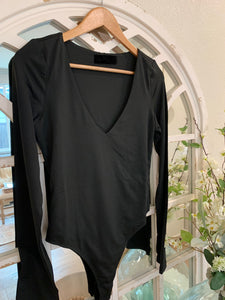 Essential Basic Long Sleeve Bodysuit