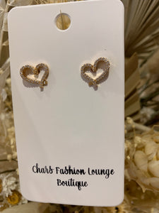 Outline Heart Stud