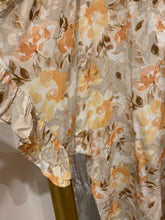 Load image into Gallery viewer, Spring Fling Blouse